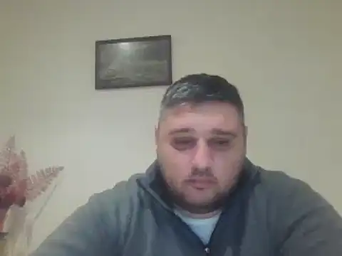 Snapshot of _revianzip1 chatting on January 17, 2025, 8:33 pm revianzip1 online show from January 17, 2025, 8:33 pm