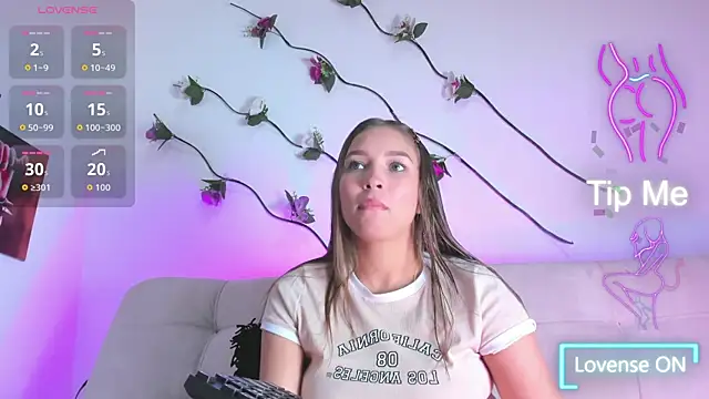 HaleyAmaya online show from January 10, 2026, 11:33 pm