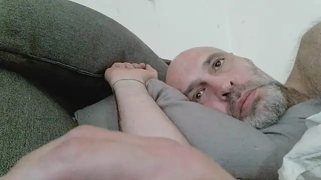 Avamereandmikel online show from April 17, 2026, 1:47 pm