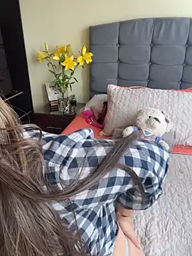 Snapshot of Gabriela-Parker_ chatting on October 1, 2025, 6:56 pm Gabriela-Parker  online show from October 1, 2025, 6:56 pm