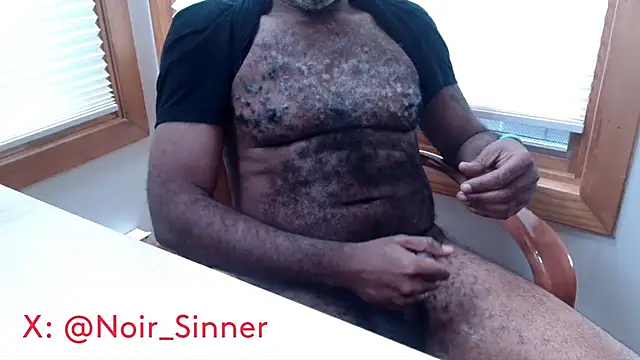 sinnernoir online show from November 16, 2025, 7:18 pm