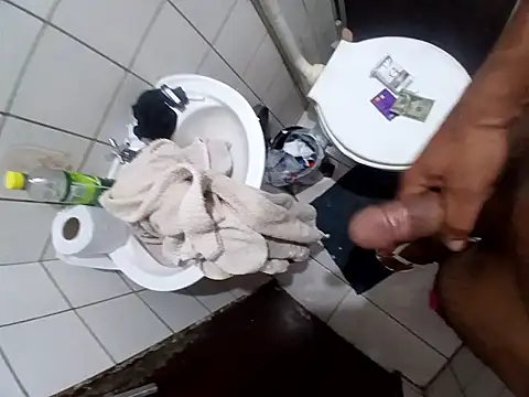 Lucastranzao online show from March 7, 2026, 12:17 am