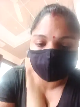 Cute-Aadhvita online show from March 11, 2026, 4:17 am