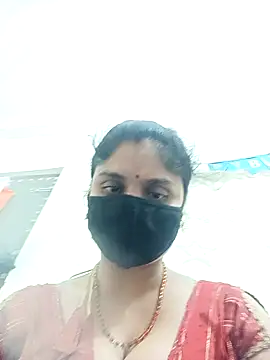 Cute-Aadhvita online show from October 9, 2025, 3:34 pm