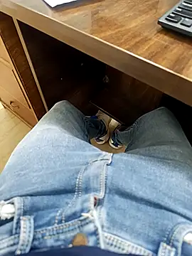 Snapshot of Kakabiraji chatting on October 9, 2025, 11:33 am Kakabiraji online show from October 9, 2025, 11:33 am