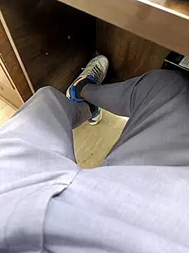 Snapshot of Kakabiraji chatting on October 4, 2025, 9:44 am Kakabiraji online show from October 4, 2025, 9:44 am