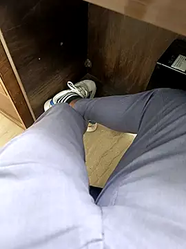 Snapshot of Kakabiraji chatting on October 16, 2025, 8:33 am Kakabiraji online show from October 16, 2025, 8:33 am