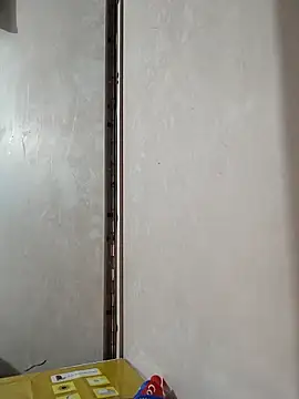 officiallonda01 online show from October 28, 2025, 4:13 am