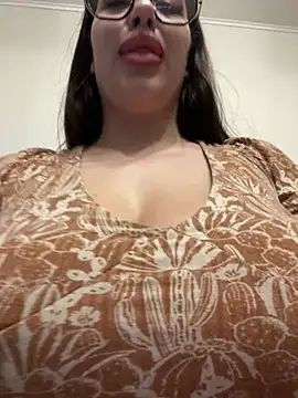 VikiDemi online show from December 16, 2024, 1:22 pm