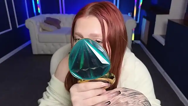 Snapshot of Ruby_Rubarb chatting on February 9, 2025, 5:11 pm Ruby Rubarb online show from February 9, 2025, 5:11 pm