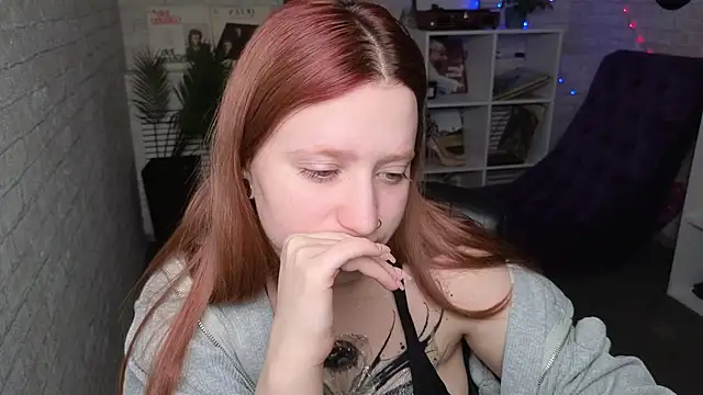 Snapshot of Ruby_Rubarb chatting on February 26, 2025, 8:25 pm Ruby Rubarb online show from February 26, 2025, 8:25 pm