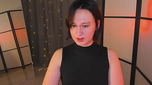 Nicole Cidman online show from February 18, 2025, 5:09 pm