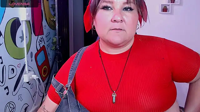 Snapshot of julieta_733 chatting on January 18, 2025, 3:09 am julieta 733 online show from January 18, 2025, 3:09 am