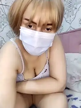 Snapshot of Kamilya_767 chatting on December 28, 2024, 5:02 am Kamilya 767 online show from December 28, 2024, 5:02 am