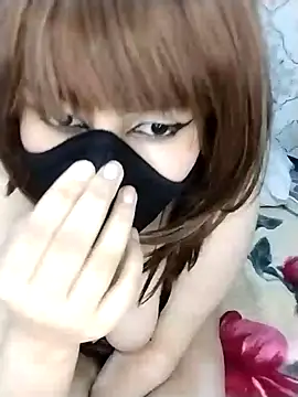 Snapshot of Kamilya_767 chatting on January 28, 2025, 5:32 am Kamilya 767 online show from January 28, 2025, 5:32 am