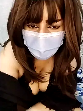 Snapshot of Kamilya_767 chatting on December 16, 2024, 2:49 pm Kamilya 767 online show from December 16, 2024, 2:49 pm