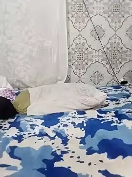 Snapshot of Kamilya_767 chatting on December 21, 2024, 3:42 pm Kamilya 767 online show from December 21, 2024, 3:42 pm