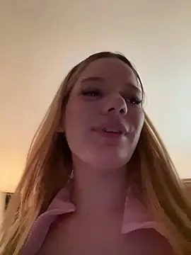 NicoleCut online show from March 2, 2025, 12:20 am