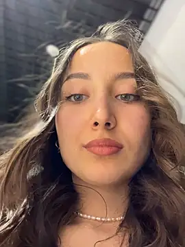 VelvetVixenI online show from February 6, 2026, 3:52 pm