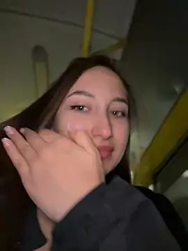 VelvetVixenI online show from November 28, 2025, 5:35 pm