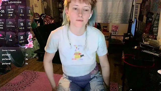  hellostormy  online show from February 10, 2025, 8:42 am