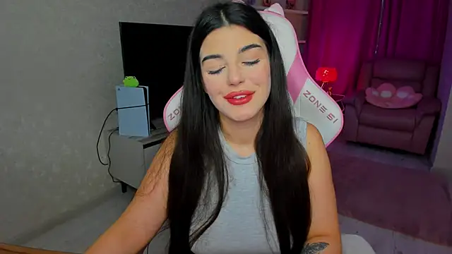 AlluringAriel online show from April 26, 2026, 11:29 am