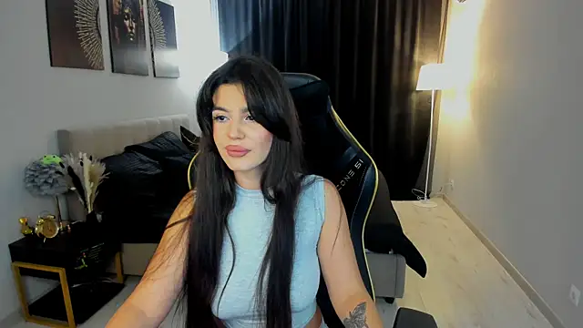 AlluringAriel online show from September 19, 2025, 11:25 am