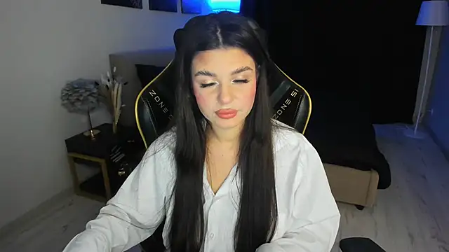 Snapshot of AlluringAriel chatting on November 20, 2025, 7:14 pm AlluringAriel online show from November 20, 2025, 7:14 pm