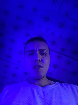 Snapshot of adam-rivera chatting on October 9, 2025, 8:15 am adam-rivera online show from October 9, 2025, 8:15 am