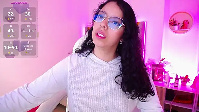 Snapshot of Aurora_Brownn chatting on March 14, 2025, 4:10 am Aurora Brownn online show from March 14, 2025, 4:10 am