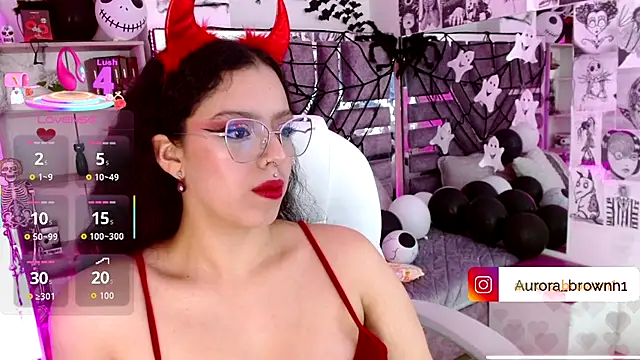 Snapshot of Aurora_Brownn chatting on October 30, 2025, 5:28 am Aurora Brownn online show from October 30, 2025, 5:28 am