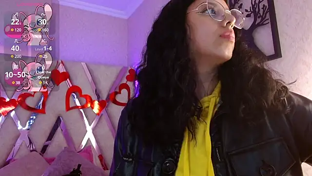 Snapshot of Aurora_Brownn chatting on March 1, 2025, 1:43 am Aurora Brownn online show from March 1, 2025, 1:43 am