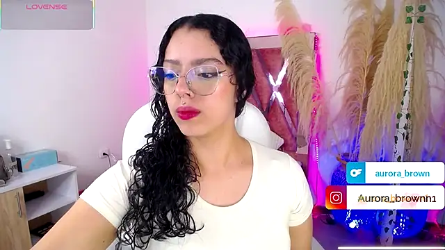 Snapshot of Aurora_Brownn chatting on September 18, 2025, 4:26 am Aurora Brownn online show from September 18, 2025, 4:26 am