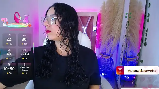 Snapshot of Aurora_Brownn chatting on October 9, 2025, 4:46 am Aurora Brownn online show from October 9, 2025, 4:46 am