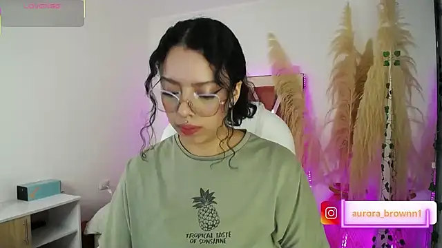 Snapshot of Aurora_Brownn chatting on September 15, 2025, 1:17 am Aurora Brownn online show from September 15, 2025, 1:17 am