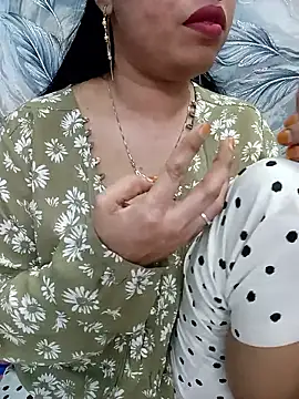 Haniya-143 online show from February 17, 2026, 10:07 pm