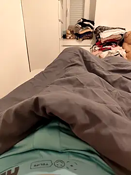 Snapshot of ariel-rick chatting on September 9, 2025, 9:02 pm ariel-rick online show from September 9, 2025, 9:02 pm