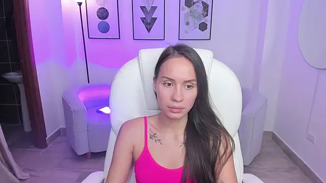 kiim sweett online show from February 24, 2025, 3:09 pm