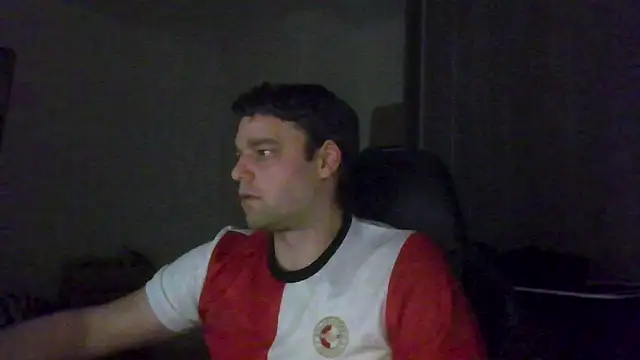 Snapshot of The_big_viking_ chatting on February 19, 2026, 10:18 pm The big viking online show from February 19, 2026, 10:18 pm