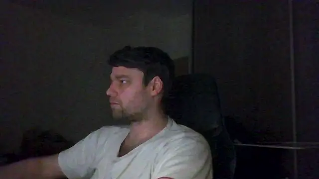 Snapshot of The_big_viking_ chatting on February 4, 2026, 10:16 pm The big viking online show from February 4, 2026, 10:16 pm