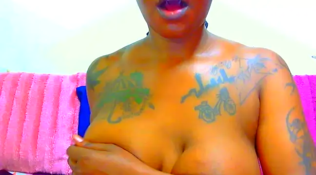 TattoedGoddessxx online show from February 6, 2025, 1:05 am