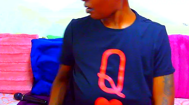 TattoedGoddessxx online show from March 9, 2025, 6:43 pm