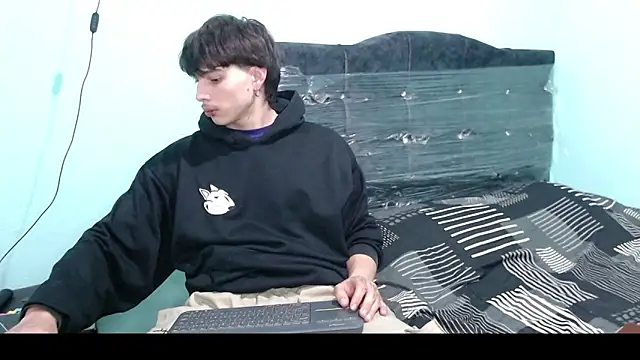 Snapshot of pervertsteens3 chatting on October 5, 2025, 3:08 am pervertsteens3 online show from October 5, 2025, 3:08 am