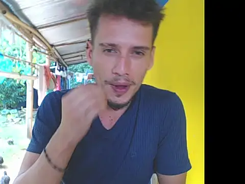 roystonee10 online show from December 29, 2024, 9:52 pm