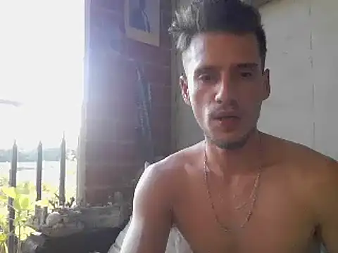 roystonee10 online show from January 17, 2025, 10:34 pm