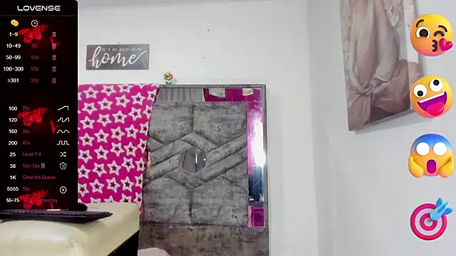 harlyyhott online show from February 19, 2025, 7:05 pm