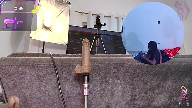 mia-brit online show from February 22, 2026, 8:43 pm