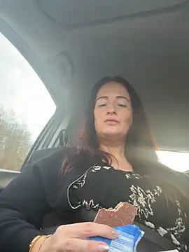 Engel mia online show from December 16, 2025, 12:09 pm