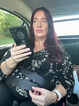 Snapshot of Engel_mia chatting on September 19, 2025, 9:46 am Engel mia online show from September 19, 2025, 9:46 am