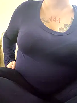 PeakabumPromo online show from October 29, 2025, 1:59 am